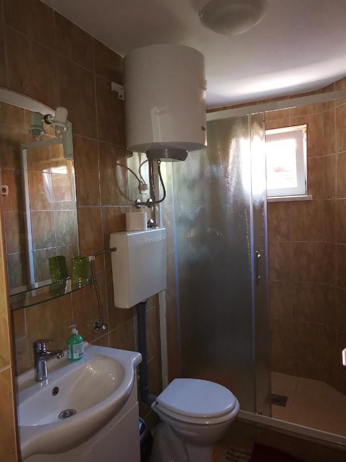 Apartmani Trupeljak Mandre Eksteriør billede